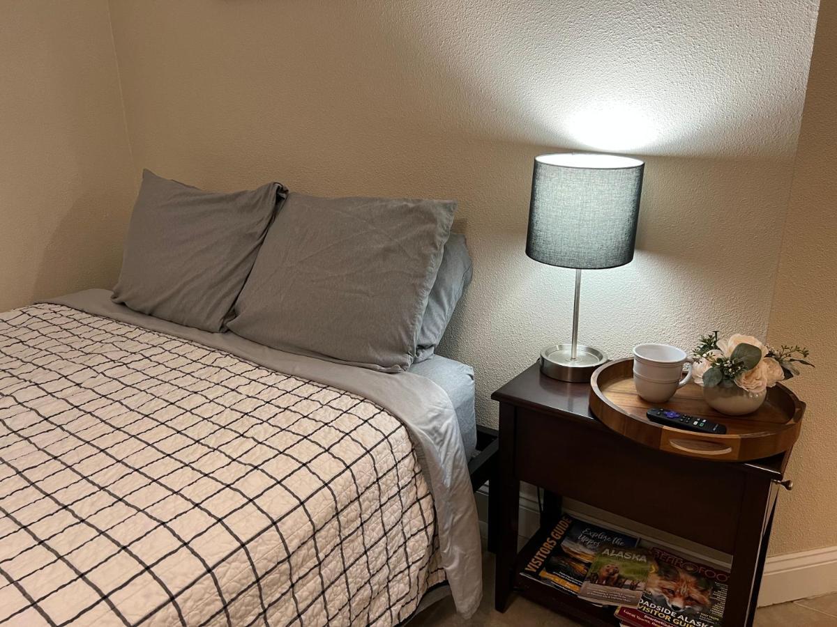 Near Airport Guest Suite 앵커리지 외부 사진